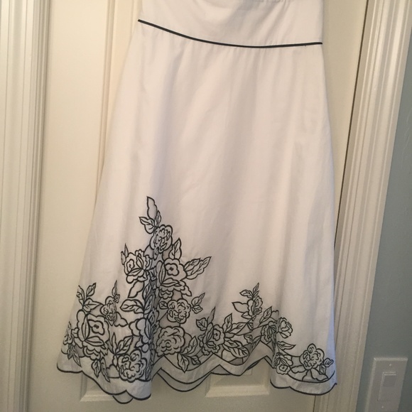 WHBM Cotton Strapless dress, size 4 - Picture 4 of 8